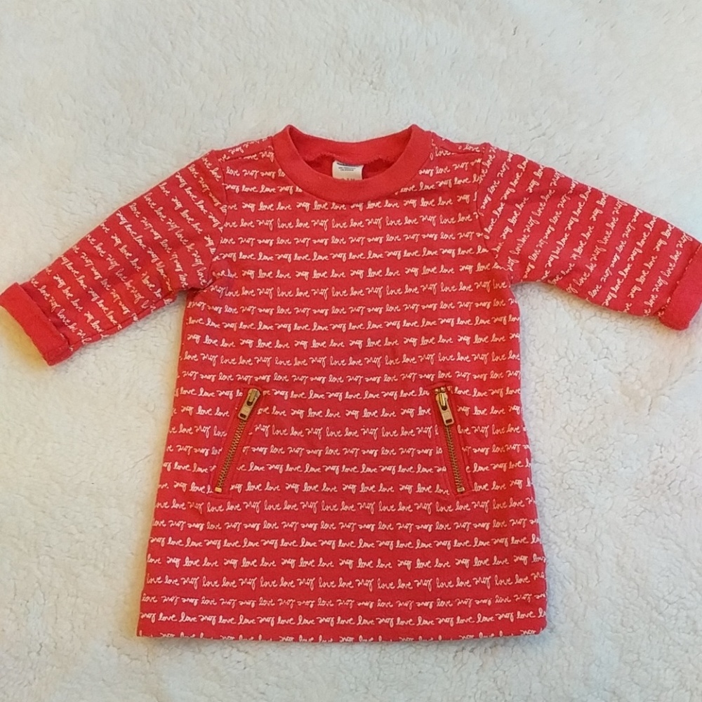 2 for $10 💕 Old Navy "love" baby dress 💕
